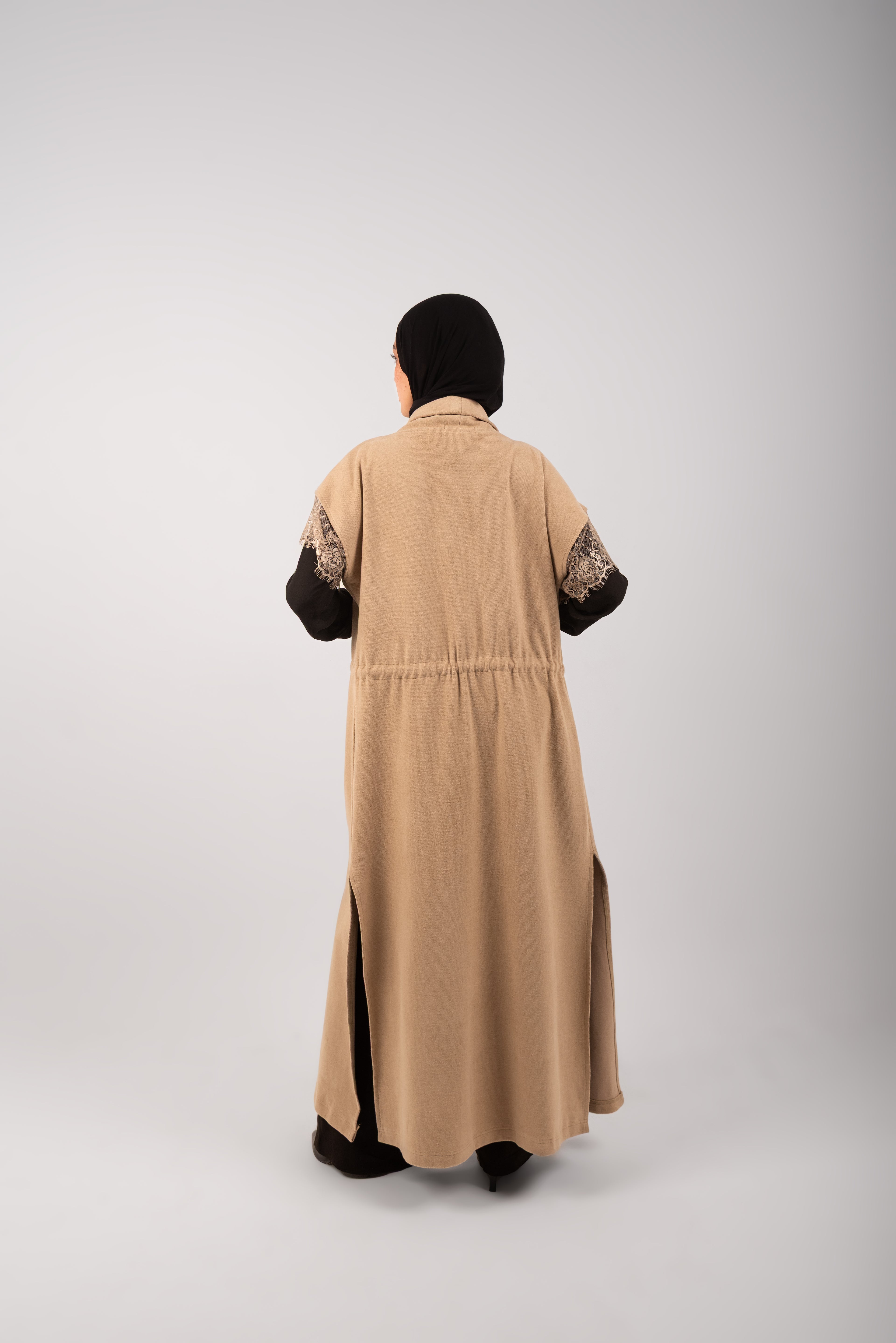 The Cashmere Cardigan (Beige)