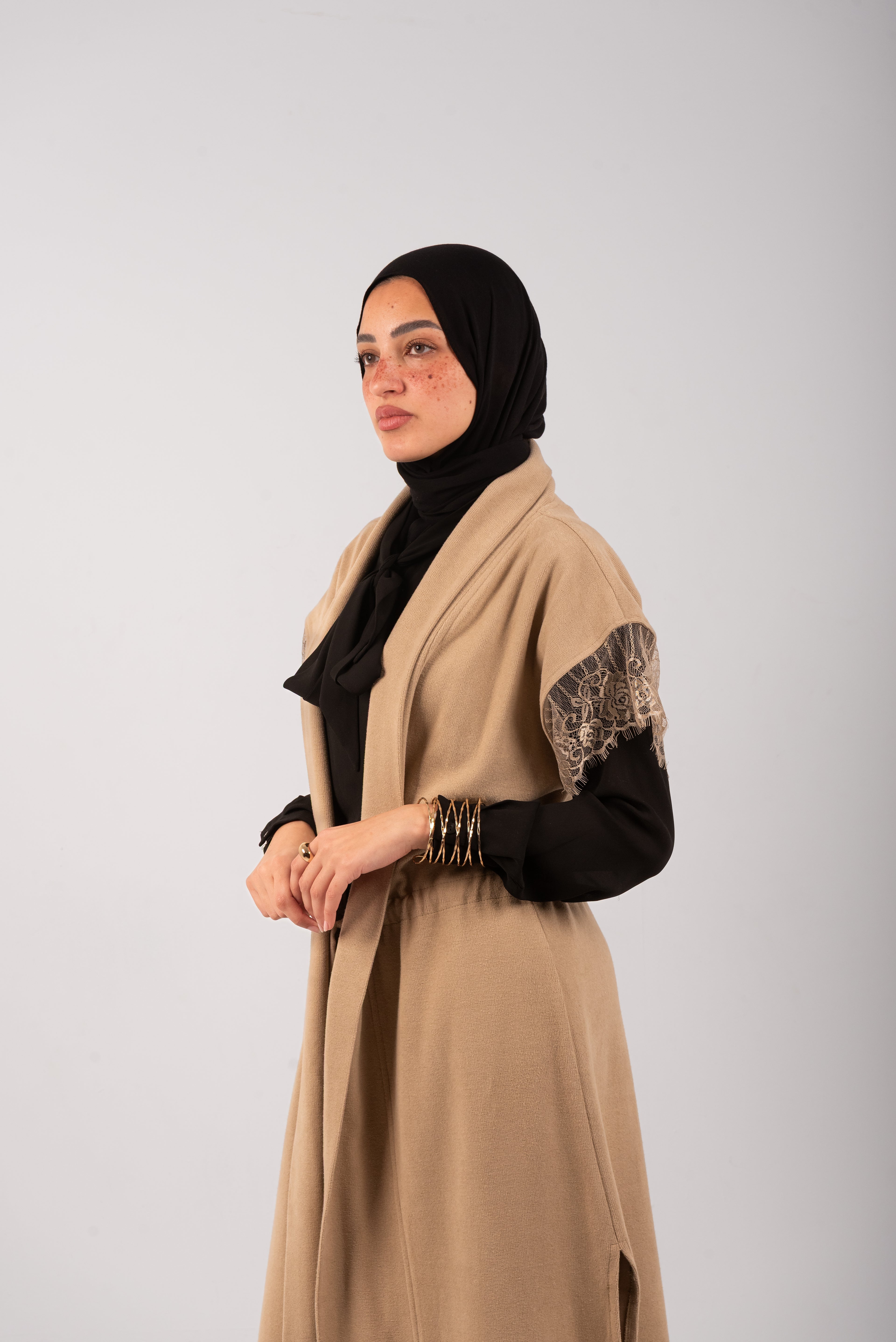 The Cashmere Cardigan (Beige)